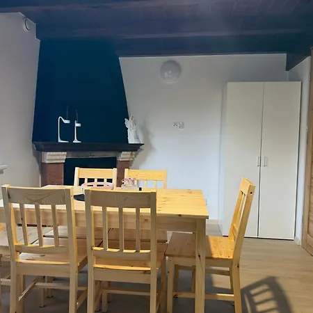 Ferienhaus V8 *